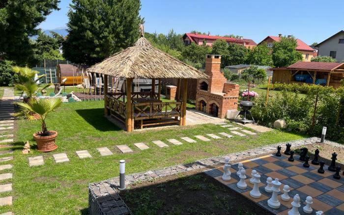 Villa Laura Liptovský Mikuláš Exterior foto